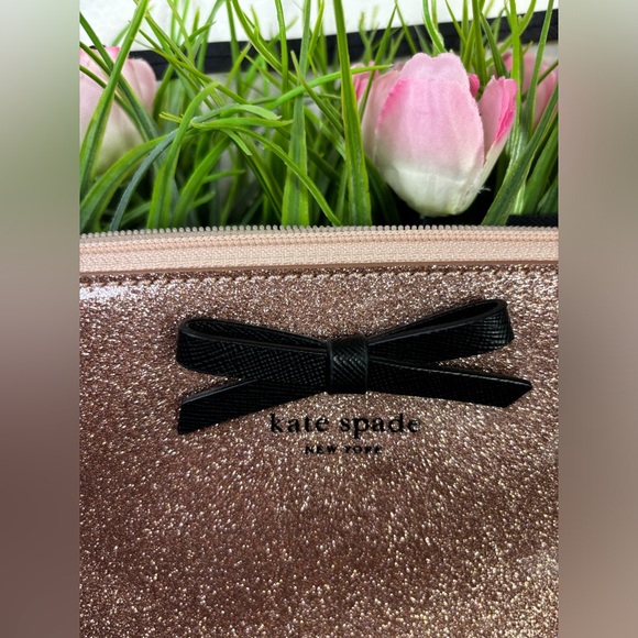 Kate spade ♠️ gold glitter crossbody handbag - Picture 3 of 16